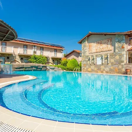 Holiday home Aysel Paradise *